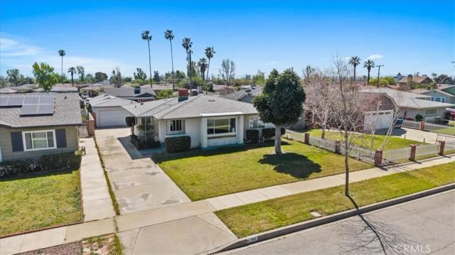 941 W Yale Street, Ontario, CA 91762