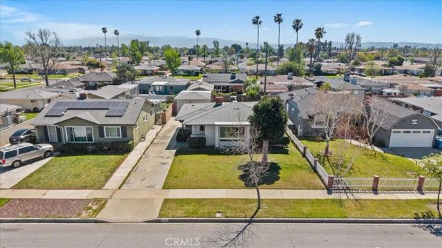 941 W Yale Street, Ontario, CA 91762