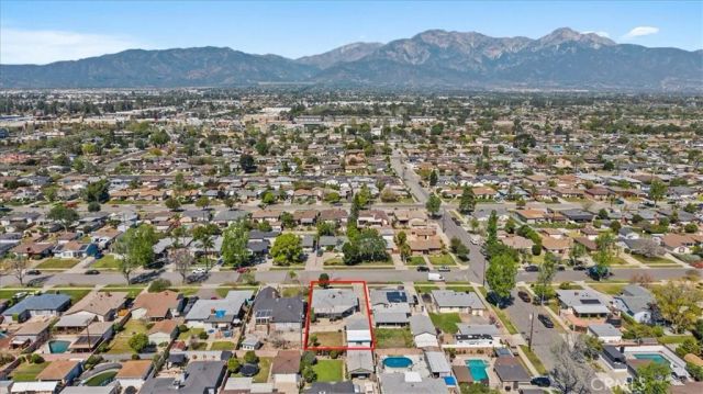 941 W Yale Street, Ontario, CA 91762