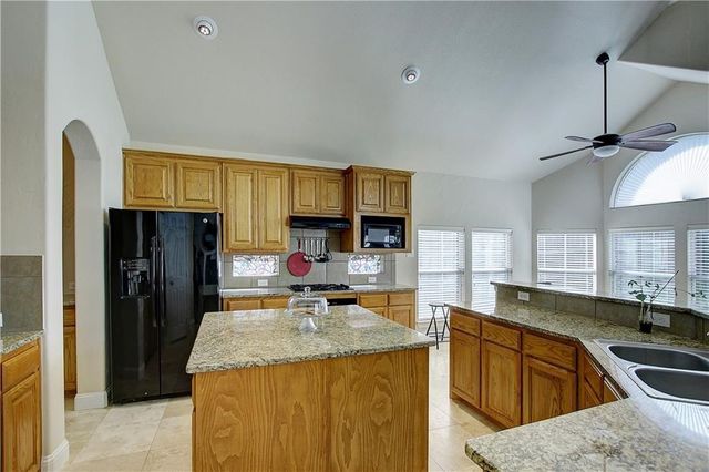 6917 Shady View Court, Sachse, TX 75048