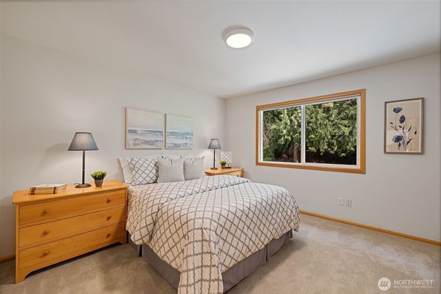 12118 198th Avenue NE, Woodinville, WA 98077