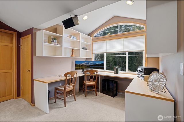 12118 198th Avenue NE, Woodinville, WA 98077