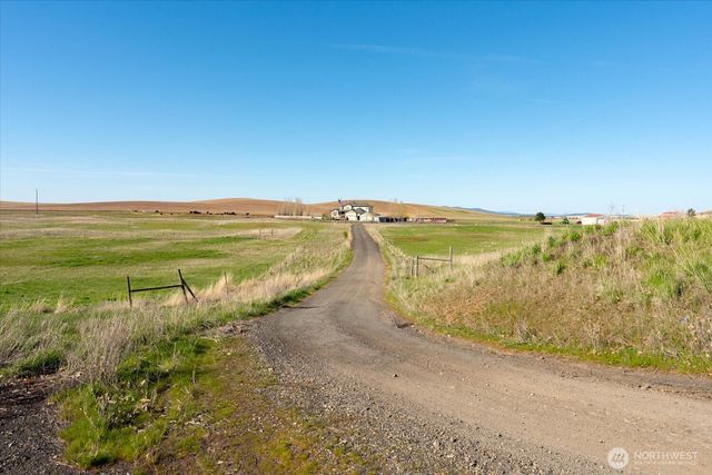 3514 E Watt Road, Spangle, WA 99031