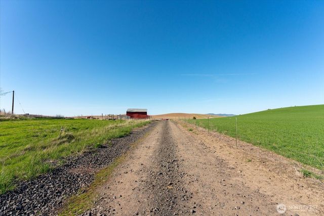 3514 E Watt Road, Spangle, WA 99031