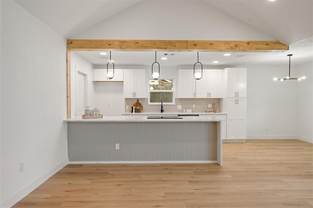 6234 Autumn Arbor Drive, Houston, TX 77092