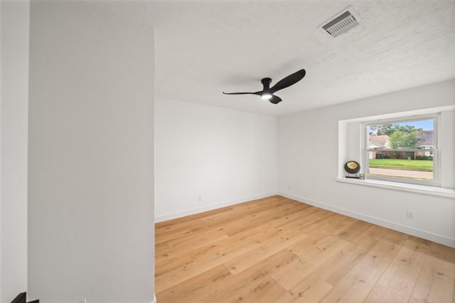 6234 Autumn Arbor Drive, Houston, TX 77092