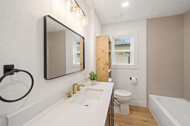 6234 Autumn Arbor Drive, Houston, TX 77092