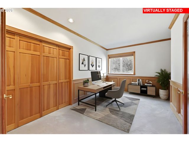 1611 Sw DICKINSON Ln, Portland, OR 97219