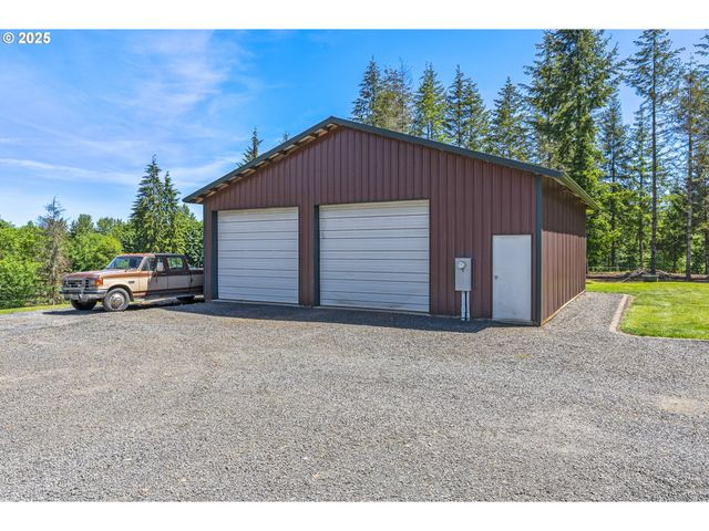 175 ELWOOD Rd, Castle Rock, WA 98611