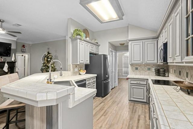 1418 Watson Drive, Deer Park, TX 77536