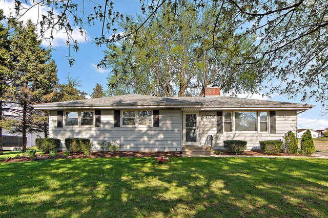 1758 S Briggs Street, Lockport, IL 60441