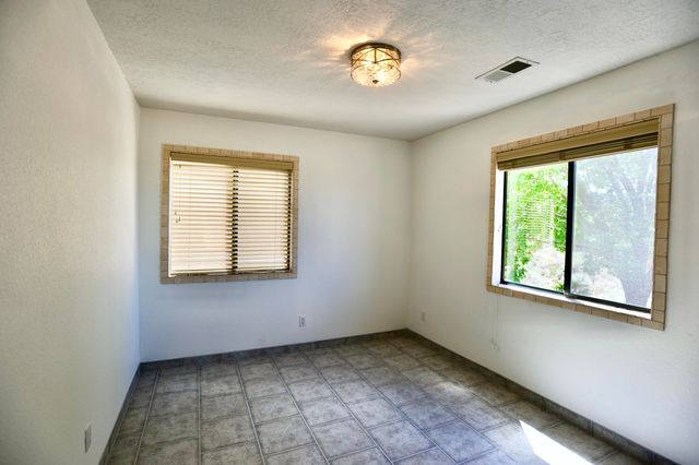 2900 Vista Del Rey NE 31B, Albuquerque, NM 87112