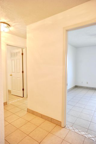 2900 Vista Del Rey NE 31B, Albuquerque, NM 87112