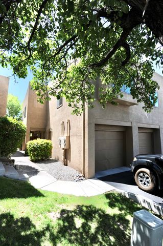 2900 Vista Del Rey NE 31B, Albuquerque, NM 87112