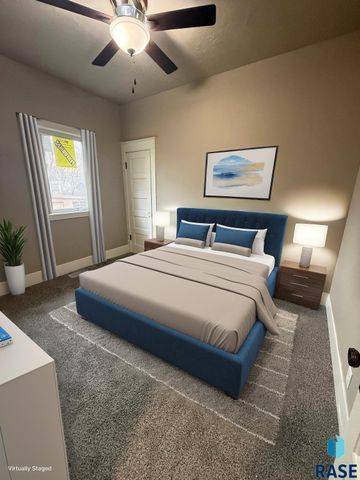 1323 N Spring Ave Avenue, Sioux Falls, SD 57104