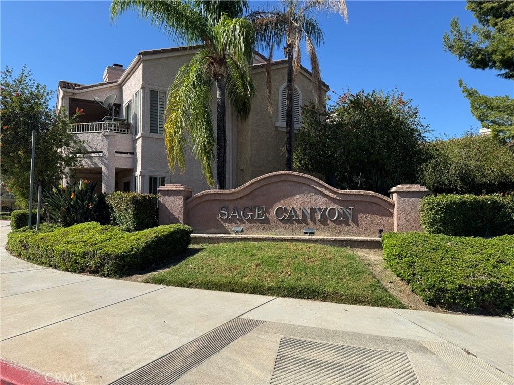 2325 Del Mar Way #106, Corona, CA 92882 — exterior