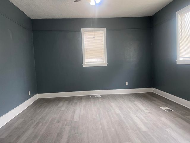 1050 CUMMINGS ST, Memphis, TN 38106