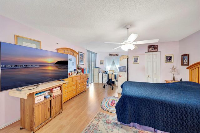 3940 Inverrary Blvd 303-A, Lauderhill, FL 33319