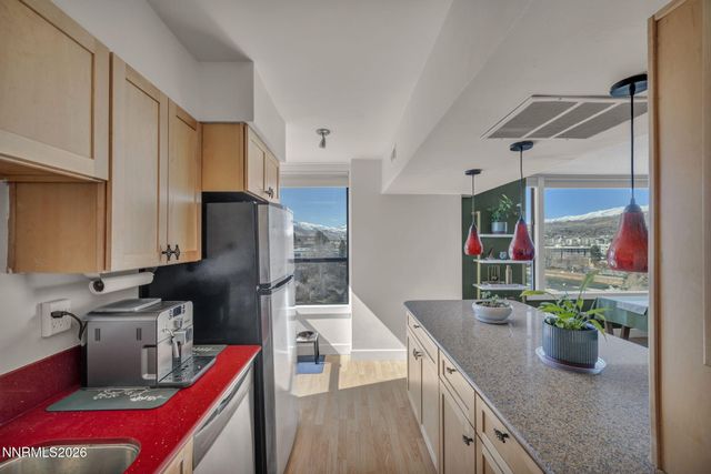 280 Island Avenue APT 1002, Reno, NV 89501