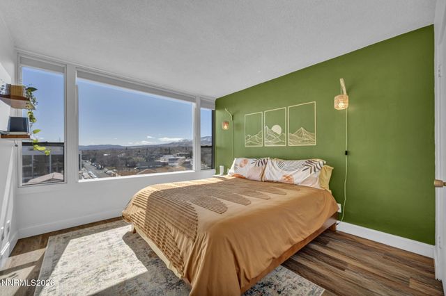 280 Island Avenue APT 1002, Reno, NV 89501