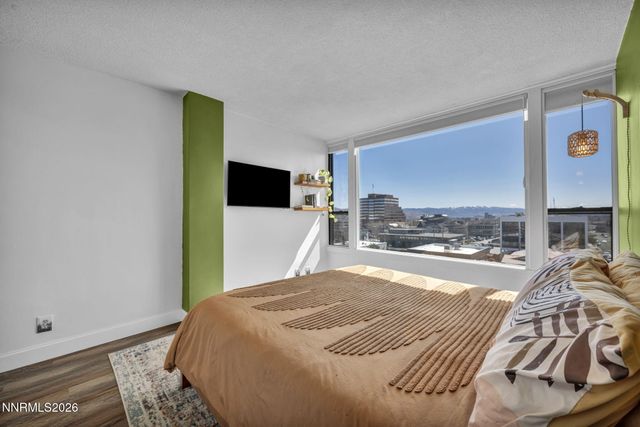 280 Island Avenue APT 1002, Reno, NV 89501