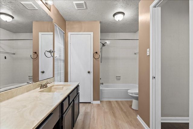 4807 Pleasant Plains Drive, Friendswood, TX 77546