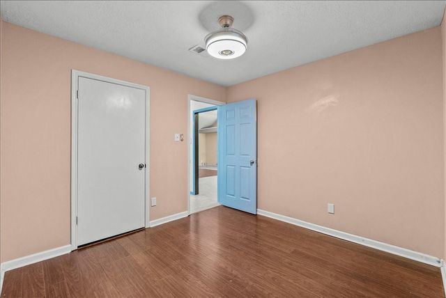 4807 Pleasant Plains Drive, Friendswood, TX 77546