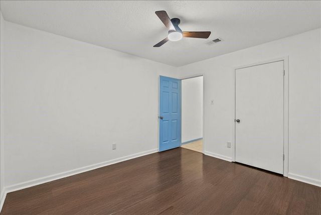 4807 Pleasant Plains Drive, Friendswood, TX 77546