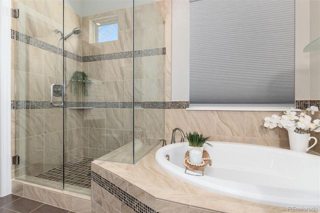 9752 W Athens Lane, Littleton, CO 80127