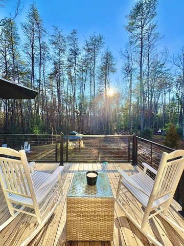 939 Sunset Road, Epworth, GA 30541