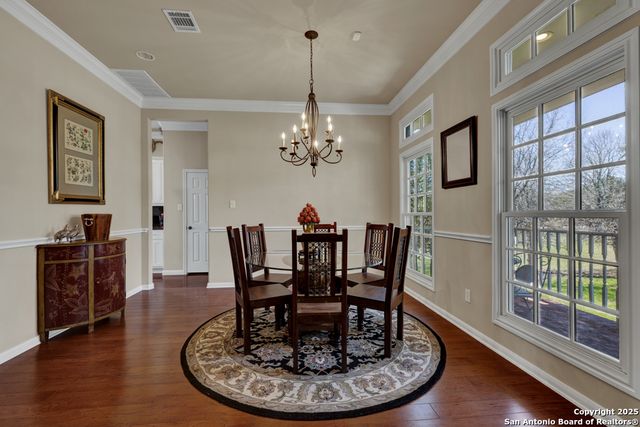 120 Oak Hideaway, Canyon Lake, TX 78133