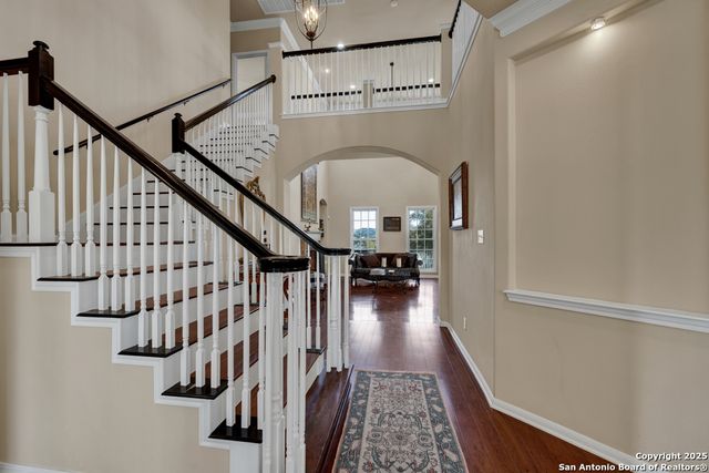 120 Oak Hideaway, Canyon Lake, TX 78133