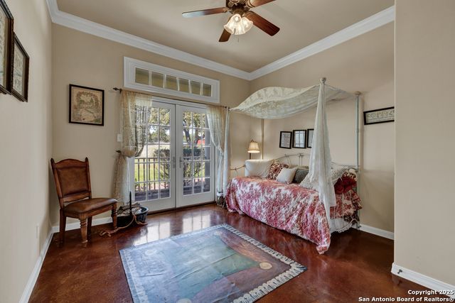 120 Oak Hideaway, Canyon Lake, TX 78133