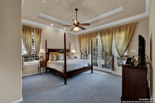 120 Oak Hideaway, Canyon Lake, TX 78133