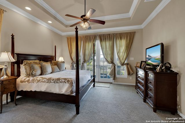 120 Oak Hideaway, Canyon Lake, TX 78133