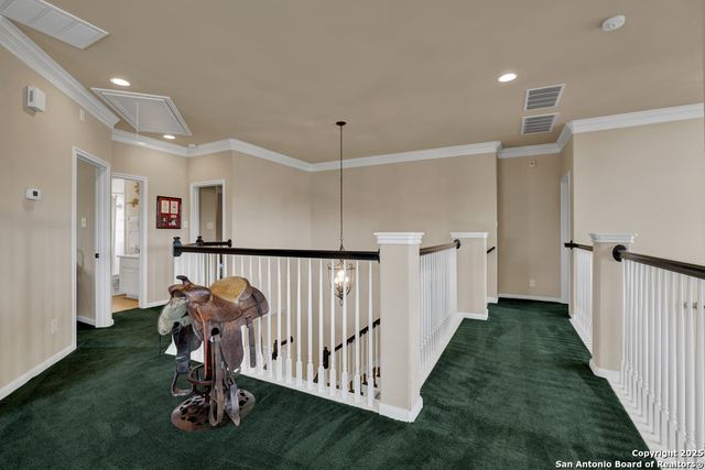 120 Oak Hideaway, Canyon Lake, TX 78133