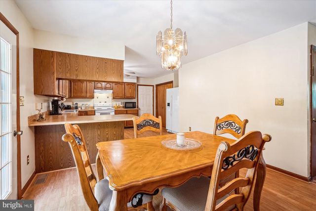 13245 CROOM RD, Upper Marlboro, MD 20772