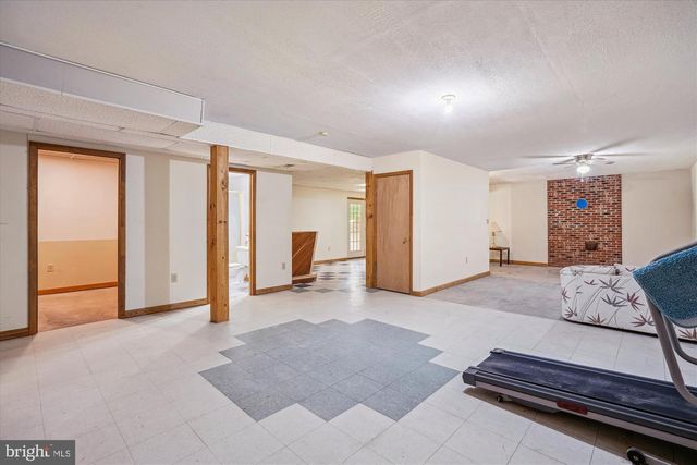 13245 CROOM RD, Upper Marlboro, MD 20772