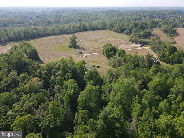 13245 CROOM RD, Upper Marlboro, MD 20772