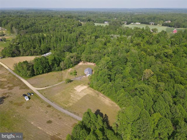 13245 CROOM RD, Upper Marlboro, MD 20772