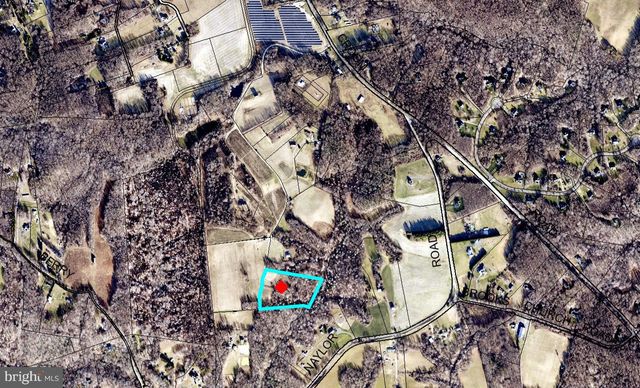 13245 CROOM RD, Upper Marlboro, MD 20772