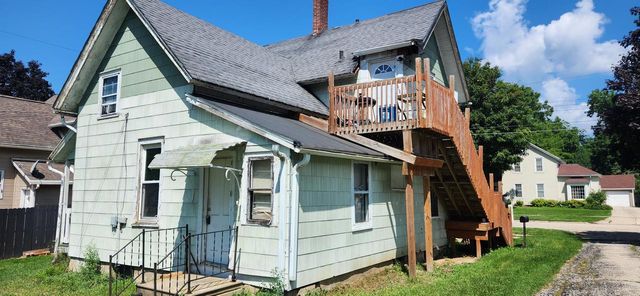 317 E Maple AVENUE, Beaver Dam, WI 53916