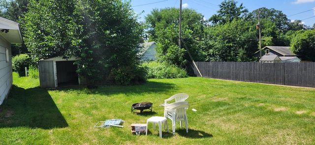 317 E Maple AVENUE, Beaver Dam, WI 53916