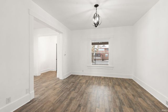 3004 Hoagland Avenue, Fort Wayne, IN 46807