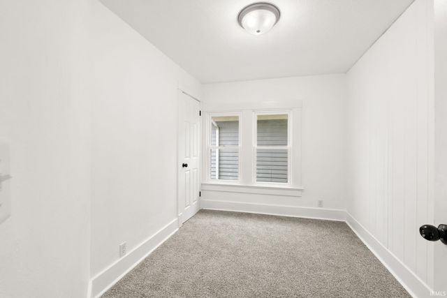 3004 Hoagland Avenue, Fort Wayne, IN 46807