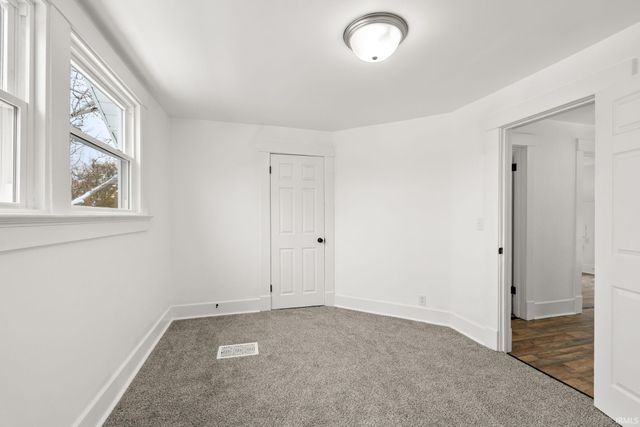 3004 Hoagland Avenue, Fort Wayne, IN 46807