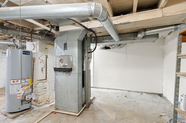 3004 Hoagland Avenue, Fort Wayne, IN 46807