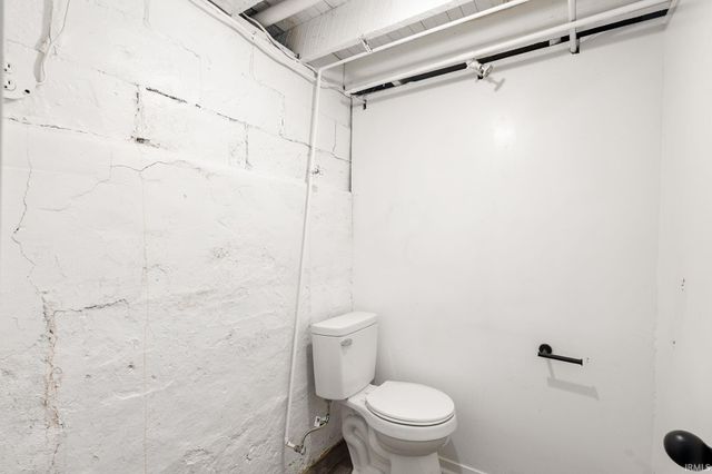 3004 Hoagland Avenue, Fort Wayne, IN 46807