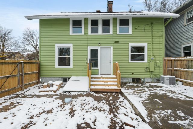 3004 Hoagland Avenue, Fort Wayne, IN 46807