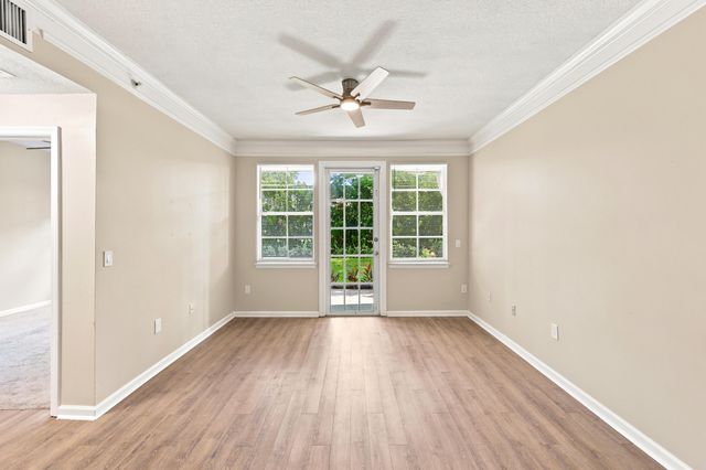 9857 BAYWINDS Drive 9112, West Palm Beach, FL 33411